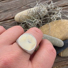 Load image into Gallery viewer, Round sterling silver signet ring