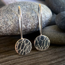 Load image into Gallery viewer, Classic Hanging Earring