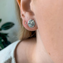 Load image into Gallery viewer, Classic Stud