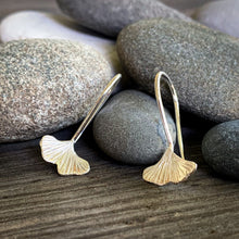 Load image into Gallery viewer, Gingko Earring
