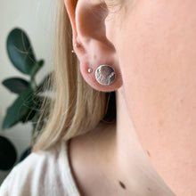 Load image into Gallery viewer, Classic Stud