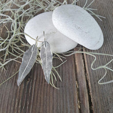 Load image into Gallery viewer, Gum Leaf-Long - Appleye Jewellery