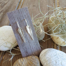 Load image into Gallery viewer, Gum Leaf-Mini - Appleye Jewellery