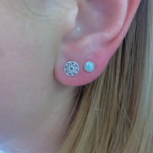 Load image into Gallery viewer, Everyday Stud - Appleye Jewellery