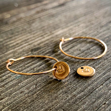 Load image into Gallery viewer, Gold Light weight hoops