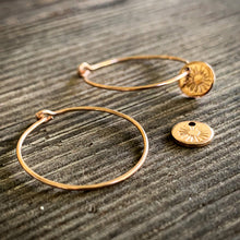 Load image into Gallery viewer, Gold Light weight hoops