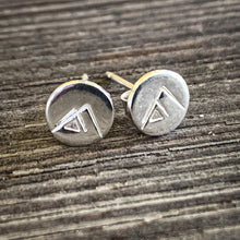 Load image into Gallery viewer, Everyday Stud