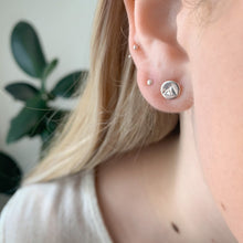 Load image into Gallery viewer, Everyday Stud