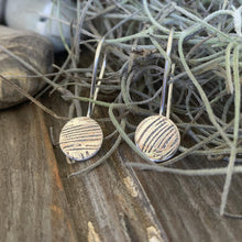 Load image into Gallery viewer, Classic Hanging Earring - Appleye Jewellery