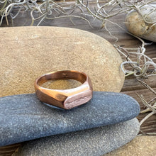 Load image into Gallery viewer, Rose gold signet unisex ring
