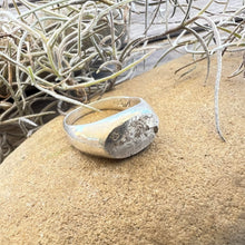 Load image into Gallery viewer, Sterling silver signet ring
