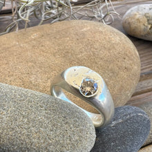 Load image into Gallery viewer, Sterling silver signet ring feature lab diamond
